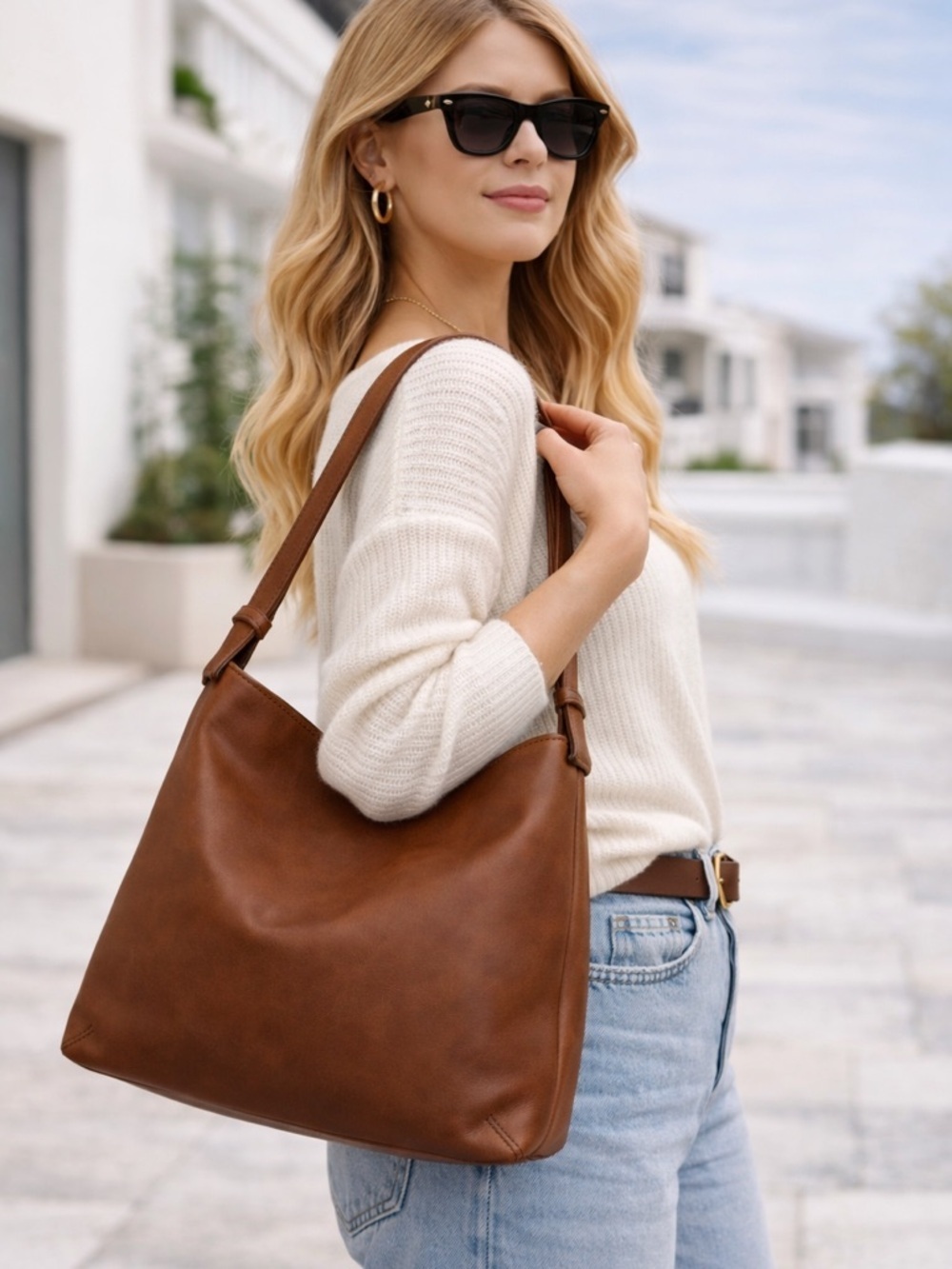 Ann Taylor Cognac Brown Leather Hobo Shoulder Bag Soft Slouch Everyday Purse - Picture 4 of 13